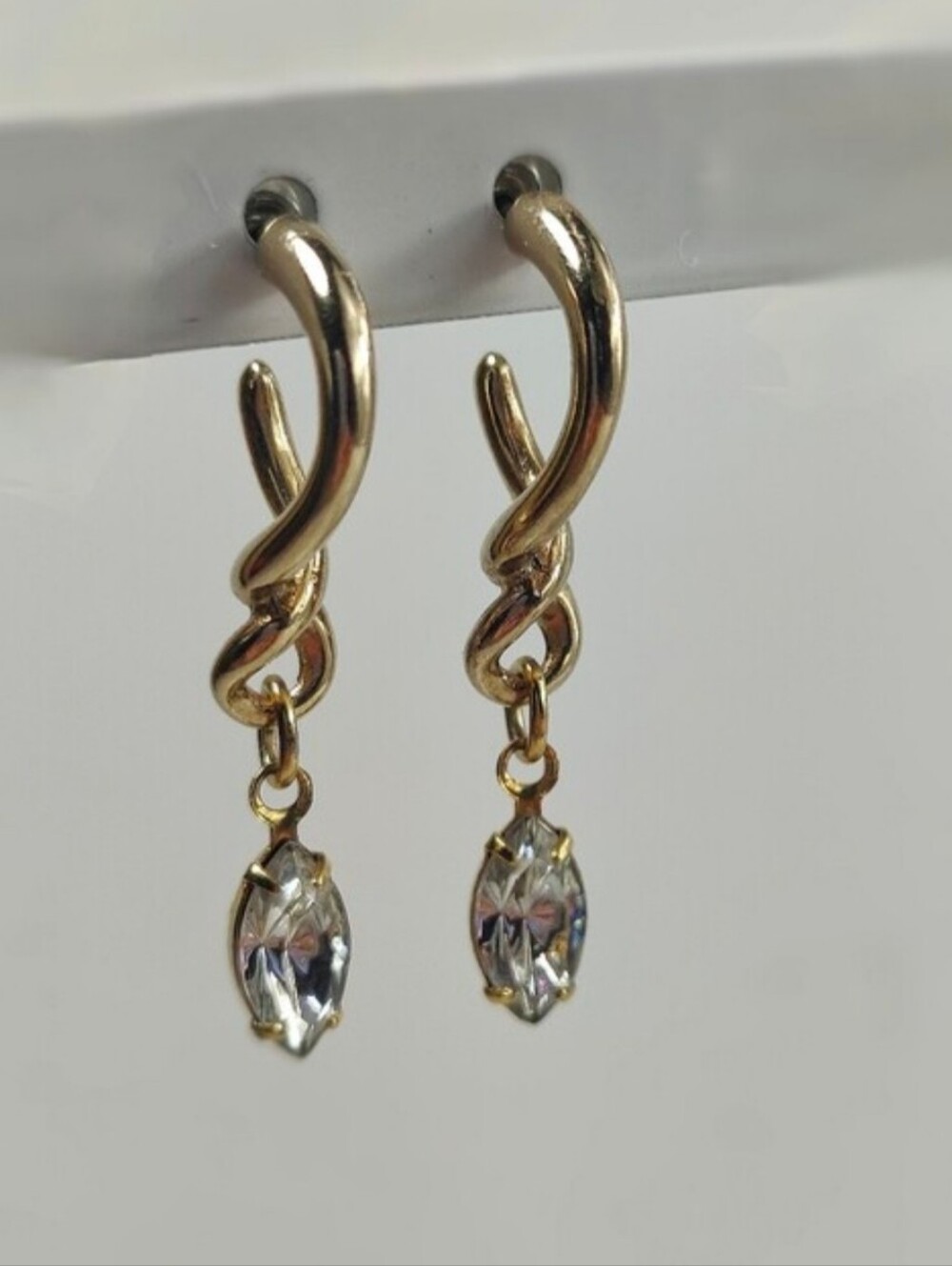 NWOT Gold Tone Huggie Hoop Earrings with Austrian Crystal Dangles Twisted Hoop